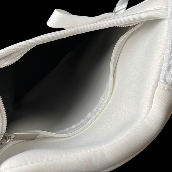 NEW Neoprene Protective Case With Handles For iPads Tablets Laptops up to 13” - Picture 4 of 8